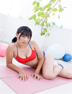 《美女坐脸-高压监狱在线完整免费高清原声》
