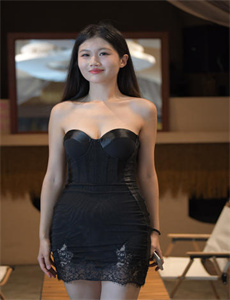 《翠星之加尔刚蒂亚-人妻少妇69式99偷拍》